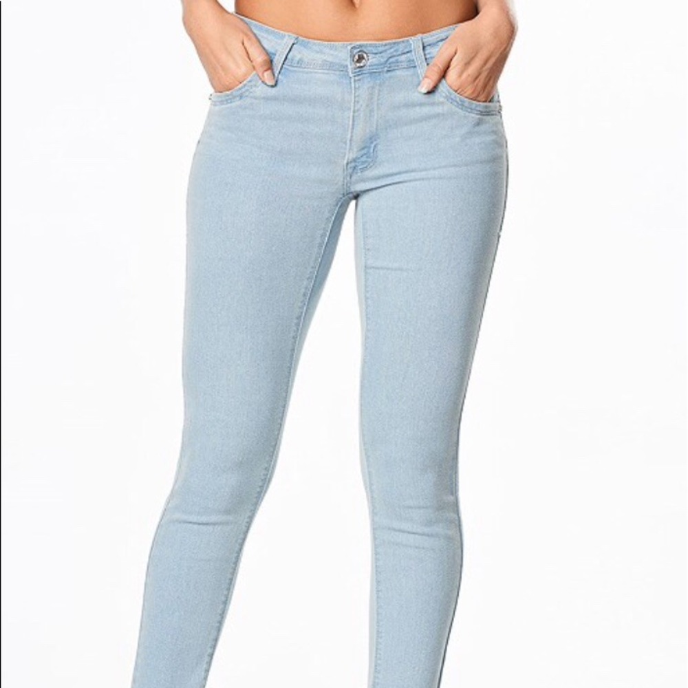 Venus light blue jeans size 2